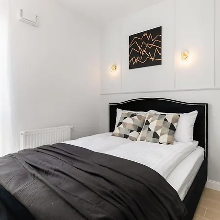 Modern Burakowska By Rent Like